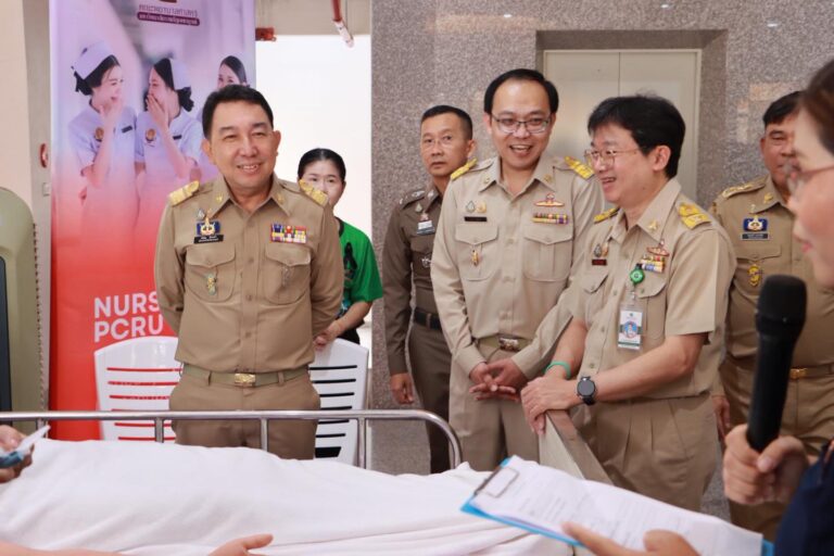 นิทรรศการความรู้โรคหลอดเลือดสมอง (โครงการแสงนำใจไทยทั้งชาติ)