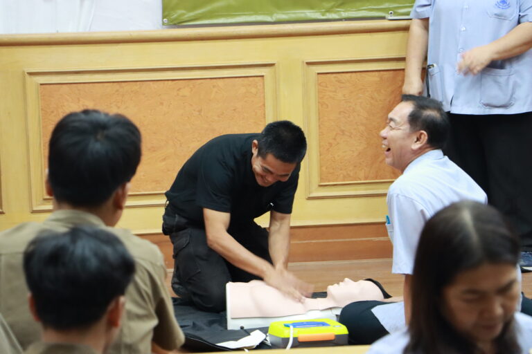 การช่วยฟื้นคืนชีพเบื้องต้น “จป.ทั่วไทย รวมใจสร้างความปลอดภัยสู่สังคม”